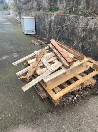 REGALO Palets de madera para puertas y sofás