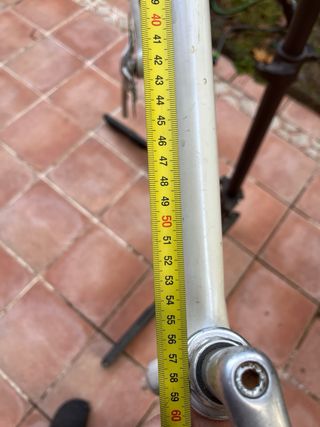 Cuadro de bicicleta de pista blanco