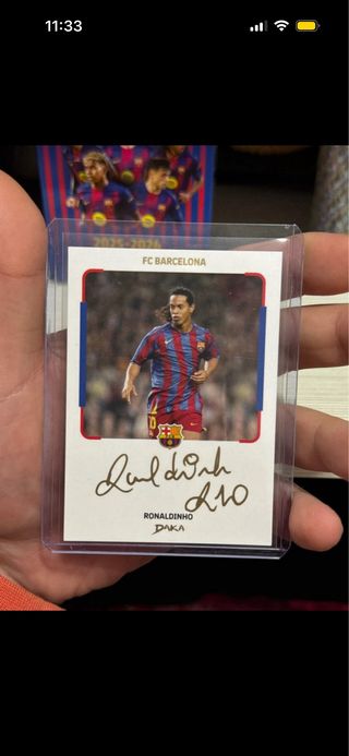 Ronaldinho Firma Instant Cheki Daka