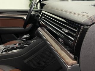 VOLKSWAGEN Touareg RLine 3.0 TDI Tip 4Motion