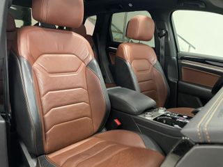 VOLKSWAGEN Touareg RLine 3.0 TDI Tip 4Motion