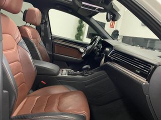 VOLKSWAGEN Touareg RLine 3.0 TDI Tip 4Motion