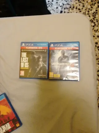 2 Juegos PS4: The Last of Us y Uncharted 4