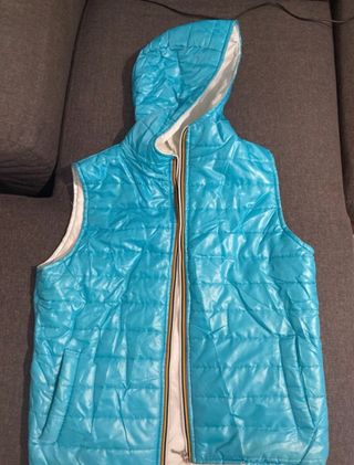 Gilet Over-D Celeste con Cappuccio