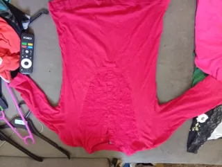 Lote 4 Tops Mujer Talla S con botones.precio todo