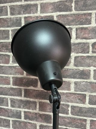 Lámpara de pie negra Ikea
