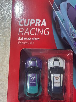 Scalextric Compact Cupra Racing.