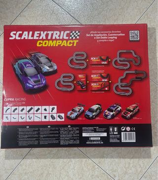 Scalextric Compact Cupra Racing.