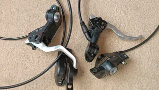 Pareja Frenos Shimano XT