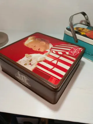 Scatole Latta Vintage Lazzaroni e Perfetti, LEGGI