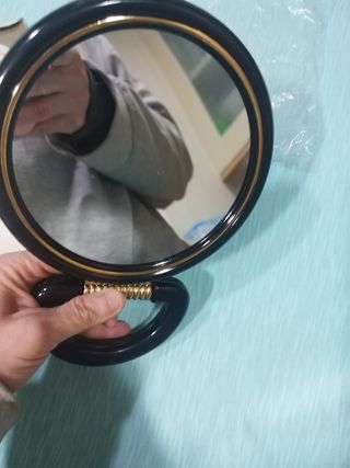 Espejo de belleza con soporte nuevo sin uso