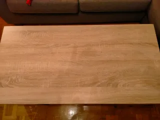 Mesa de centro de madera para salón