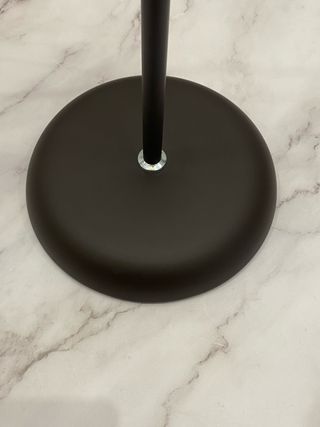 Lámpara de pie Varese marrón y blanca