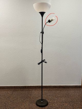 Lámpara de pie Varese marrón y blanca