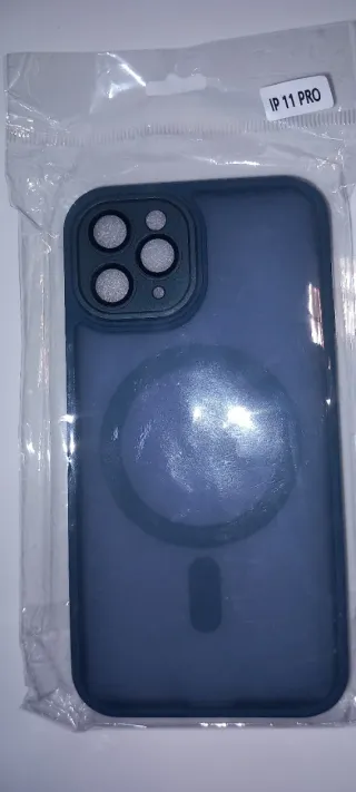 Custodia iPhone 11 Pro, nero o blu. Nuovo