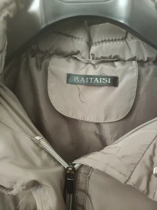 Piumino donna marrone con cappuccio