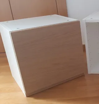 Armario METOD con puertas Voxtorp, Ikea