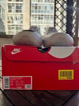 Nike Reactx Rejuven8 Beige