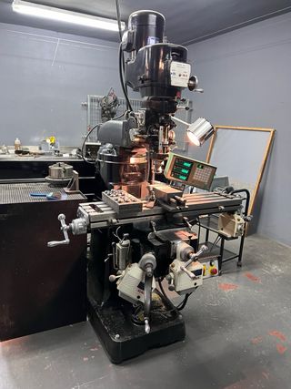 Fresadora de torreta