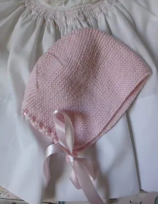 Vestido y capota hecho a mano 3-6 meses