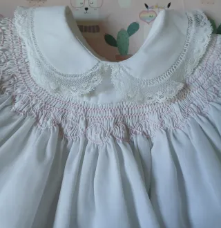 Vestido y capota hecho a mano 3-6 meses