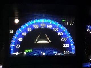 Toyota Corolla 1.8 125H STYLE E-CVT