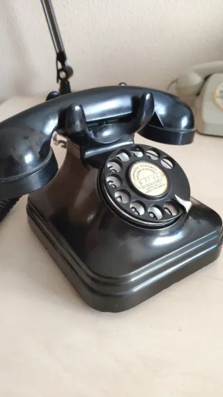TELÉFONO ANTIGUO 5523 EZ BAQUELITA ESTÁNDAR