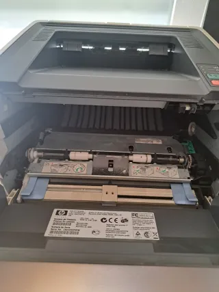 HP LaserJet 1320 + regalo: 1PQT di A4 500SH 80gr