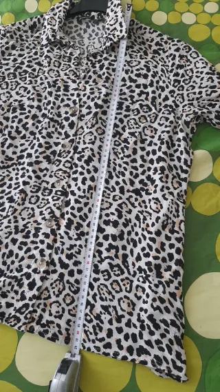 Camisa estampada leopardo