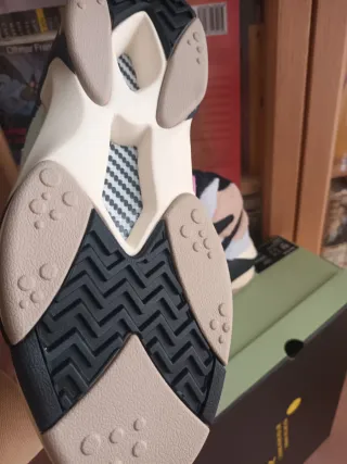 Reebok Pump Shaq Attaq Smiley