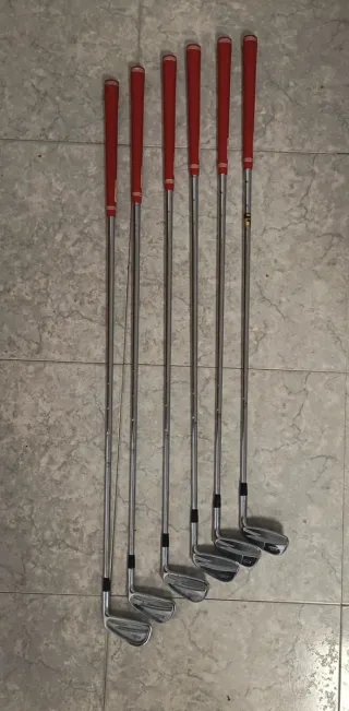Set de 6 Palos de Golf Titleist ZB Forgeo