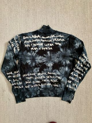 Jersey Desigual Tie-Dye con Mensajes