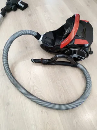 Aspiradora Rowenta Silence Force Cyclonic