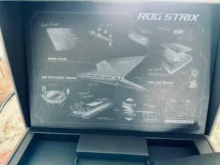 Scatola Originale ASUS ROG Strix Scar 18, 2025