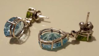 Pendientes Oro Blanco 18k Diamantes y Topacios y p