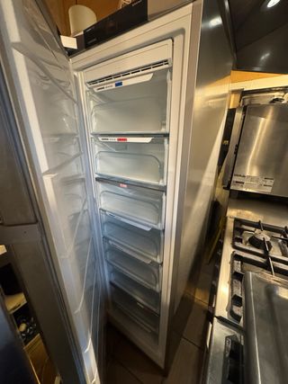 Congelador Liebherr vertical. 1 puerta