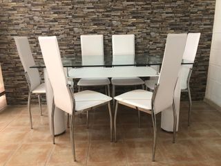 Comedor blanco con 6 sillas nuevo