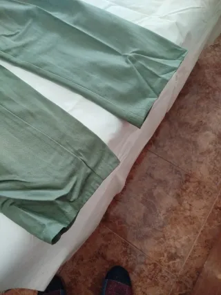 Mono Ejército Tierra Talla 2 Verde