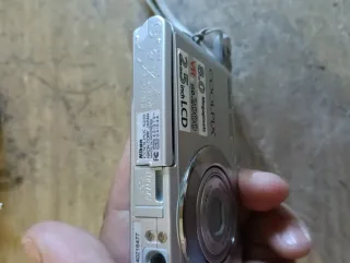 Cámara Digital Nikon COOLPIX S210 Plata