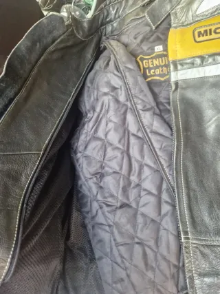 Chaqueta de cuero para moto