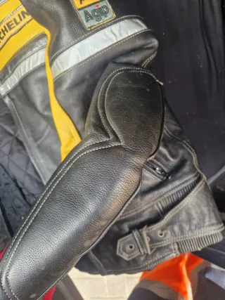 Chaqueta de cuero para moto
