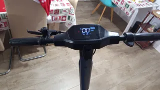 Patinete Eléctrico Cecotec estado  9 de 10