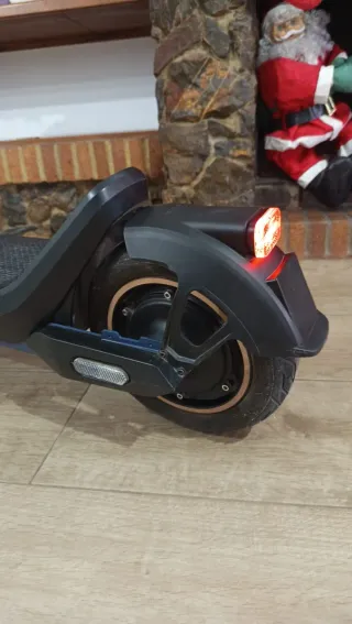 Patinete Eléctrico Cecotec estado  9 de 10