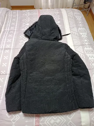 Chaquetón Desigual Negro con Capucha