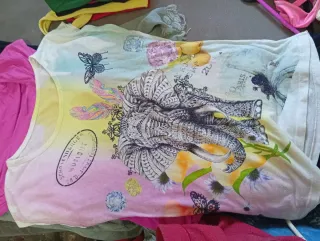 Lote 5 Camisetas S/M Estampadas Divertidas