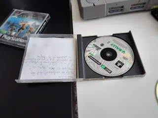 PSX + 3 mandos + juegos