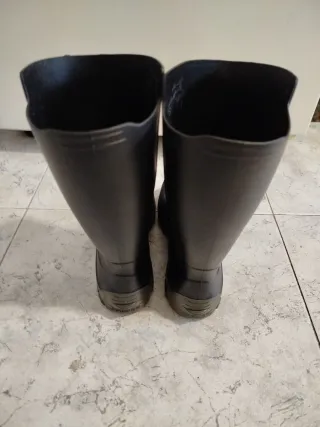 Botas de agua negras