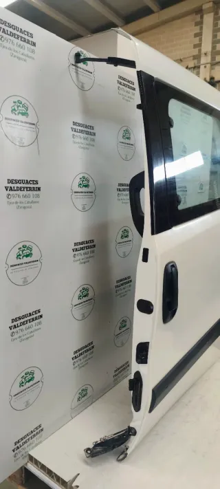 Puerta Lateral Izquierda Opel Combo