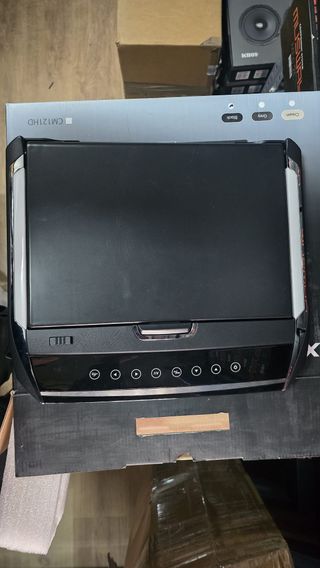 Reproductor DVD Techo Coche Xtrons CM121HD