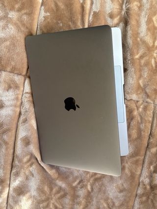 MacBook Pro 13.3 inch i5 core